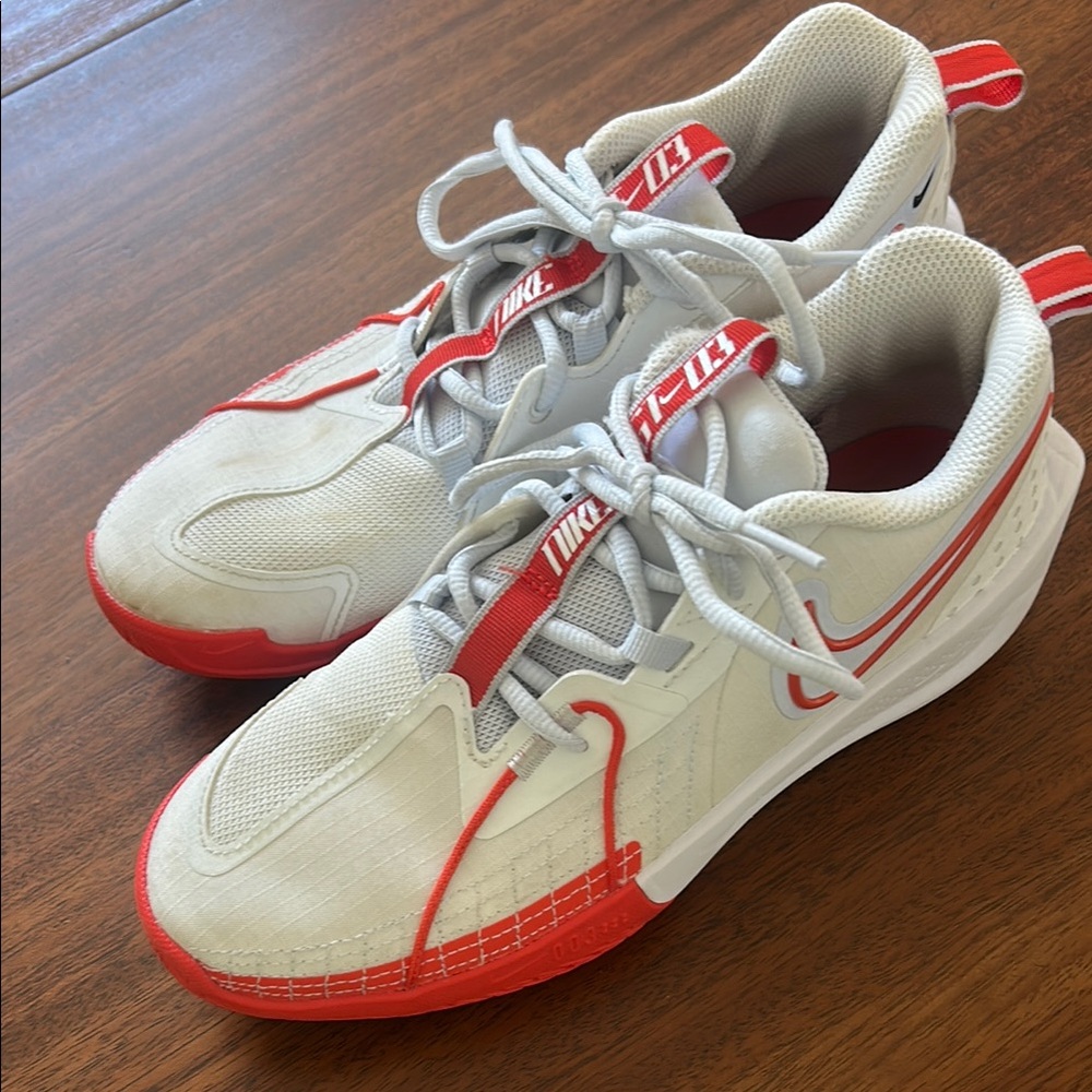 Nike boys GT 03